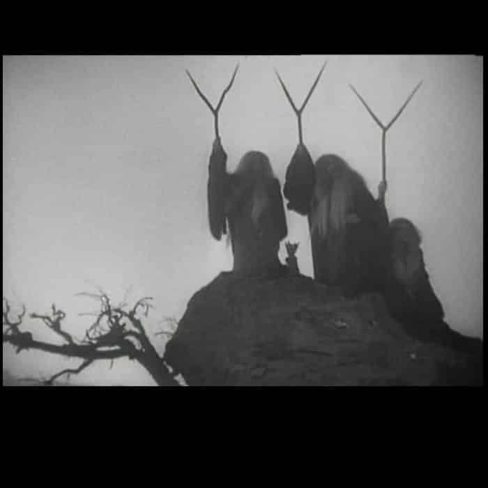 Mōdraniht – Modra Nacht – La notte delle Madri Mōdraniht – Modra Nacht – La notte delle Madri